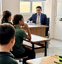 Kaymakam Bağış öğrencilerle bir araya geldi