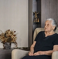 Kazada kaybettiği oğluna benzeyen çocuğun peşine düştü, 45 yılını çocuklara adadı