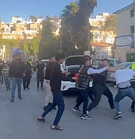 Kazadan sonra ortalık savaş alanına döndü