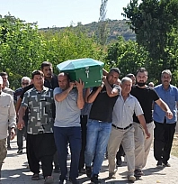 KKTC'deki gemi kazasında hayatını kaybedenler son yolculuklarına uğurlanıyor