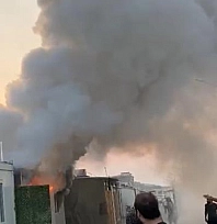 Konteyner kentte yangın çıktı