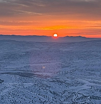 Kulp'ta kar yağışı görsel şölen oluşturdu