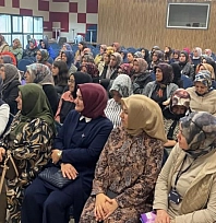 Kursiyerlere kanserde erken teşhisin önemi anlatıldı