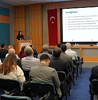 Üniversite yöneticilerine bağımlılık eğitimi verildi