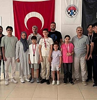 Malatya'da 15 Temmuz Satranç Turnuvası'nın şampiyonları belli oldu