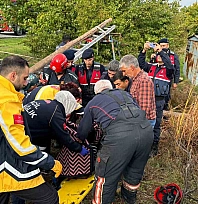 25 metrelik kuyuya düşen genç kadın kurtarıldı