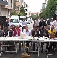 Malatya'da aşure ve lokma dağıtıldı