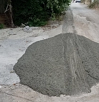 Malatya'da beton mikseri sokağa harç döküp kaçtı! 'Denetleyen yok mu?'