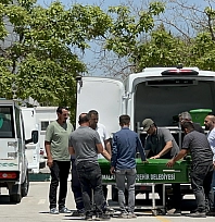 Malatya'da bir aile yan yana toprağa verildi