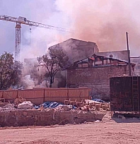 Malatya'da korkutan yangın: Ev kullanılamaz hale geldi
