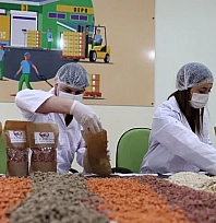 Malatya'da gıda atıklarından mama üretimi