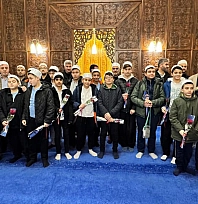 Malatya'da hafız öğrenciler umre yolculuğuna uğurlandı