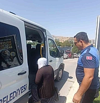 Malatya'da hastane önünde dilenci operasyonu: 3 kişi yakalandı