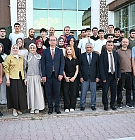 Malatya'da imam hatip lisesinden büyük başarı: 53 öğrenci üniversiteli oldu