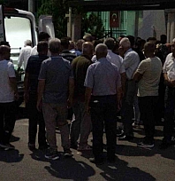 İş adamı evinde ölü bulundu