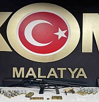 Malatya'da kaçak silah operasyonunda 4 şüpheli yakalandı
