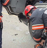 Malatya'da Kamyon ve Kamyonet Çarpıştı: Sürücü Yaralandı