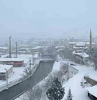 Malatya beyaza büründü: Ulaşım aksadı