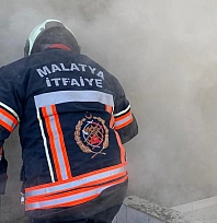Malatya'da korkutan yangını: bir ev küle döndü!