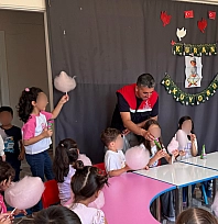Malatya'da Kur'an Kursu öğrencilerine tatlı sürpriz