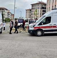 Malatya'da minibüs ile hafif ticari araç çarpıştı: 2 yaralı