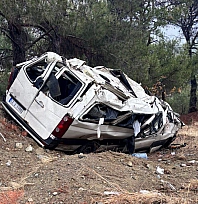 Malatya'da minibüs takla attı: 1 yaralı
