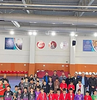 Malatya'da minik hentbolcuların şampiyonu belli oldu
