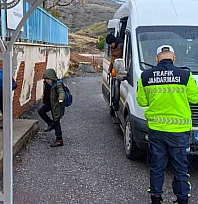 Malatya'da okullarda trafik tedbirleri artırıldı: Servis araçları denetim altında