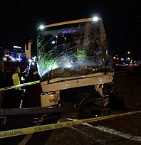 Malatya'da otobüs ticari araç çarpıştı: 2 ölü, 3 yaralı