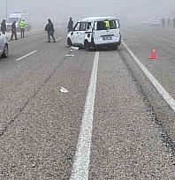Malatya'da İki araç birbirine girdi: Kaza göz göre göre geldi!