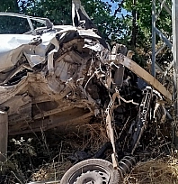 Malatya'da feci kaza: Otomobil menfeze çarptı| Sürücü ağır yaralı