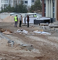 Malatya'da Şantiyede Ortalık Karıştı! İşçilerle Güvenlikciler Birbirine Girdi