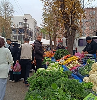 Malatya'da soğuk hava pazar fiyatını etkiledi: Sebze ve meyve cep yaktı!