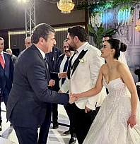 Malatya'da sürpriz konuk: Özgür Özel nikah şahitliği yaptı