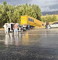 Malatya'da korkutan kaza: 4 Kişi Hastaneye Kaldırıldı