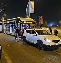 Malatya'da Trambüs Yolunda Sinirler Gerildi: Seferler Kısa Süreliğine Durdu