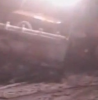 Malatya'da yoğun kar yağışı etkili oldu, çok sayıda araç yolda kaldı