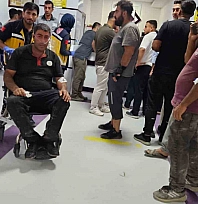 Malatya'daki yangında 1'i itfaiye eri 19 kişi dumandan etkilendi