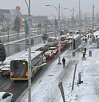 Malatya kara teslim: Çevre Yolu'nda trafik kilitlendi