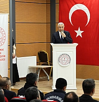 Malatya'nın ilçelerinde Öğretmenler Günü kutlandı