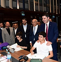 Malatya'ya İkinci Şehir Kütüphanesi Geliyor! Bakan Kurum'dan Başkan Er'e: 'Bir Tane Daha Yapacaksınız'