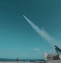 Mavi vatana 360 derece koruma kalkanı