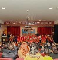 Minik GKV'lilerden '25 Aralık Gaziantep'in Kurtuluşu' töreni