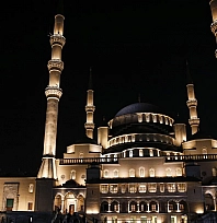 Miraç Gecesinin Maneviyatı TRT Ekranlarında: Özel Yayınlar Yarın Başlıyor