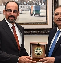 MİT Başkanı Kalın, Pakistan'ı ziyaret etti