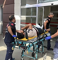 Motosiklet devrildi: 1 yaralı