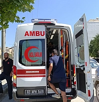 Motosikletin devrildiği kazada sürücü yaralandı
