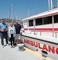 Kadın İl Sağlık Müdürü eksikleri yerinde tespit ediyor