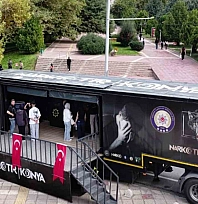 Narko Tır, İnönü Üniversitesi öğrencilerini bağımlılığa karşı uyardı