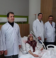 Nefes darlığı şikayetiyle gitti, 4,5 kiloluk kitle çıktı